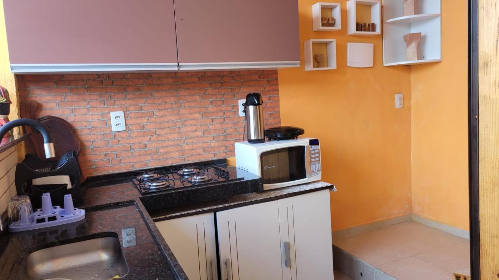 Rancho Ensolarado Com Patio Churrasqueira E Piscina Holiday home *